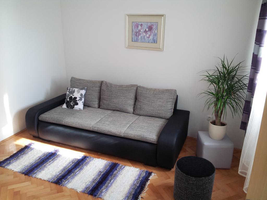 Apartments Feel Center 扎达尔 客房 照片