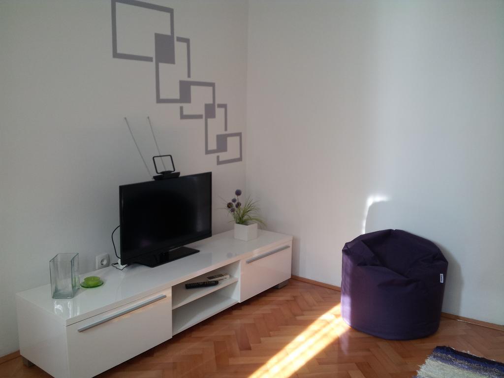Apartments Feel Center 扎达尔 客房 照片