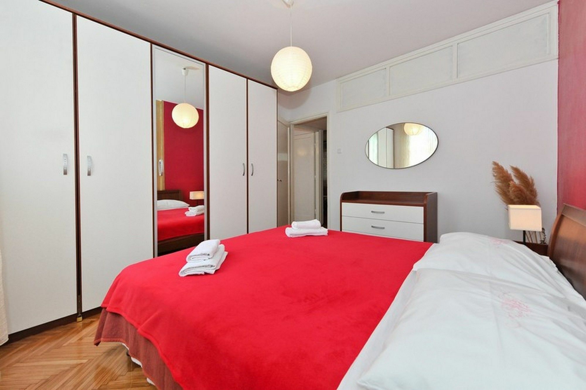 Apartments Feel Center 扎达尔 外观 照片