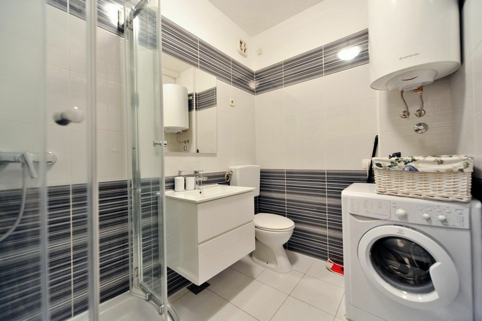 Apartments Feel Center 扎达尔 外观 照片