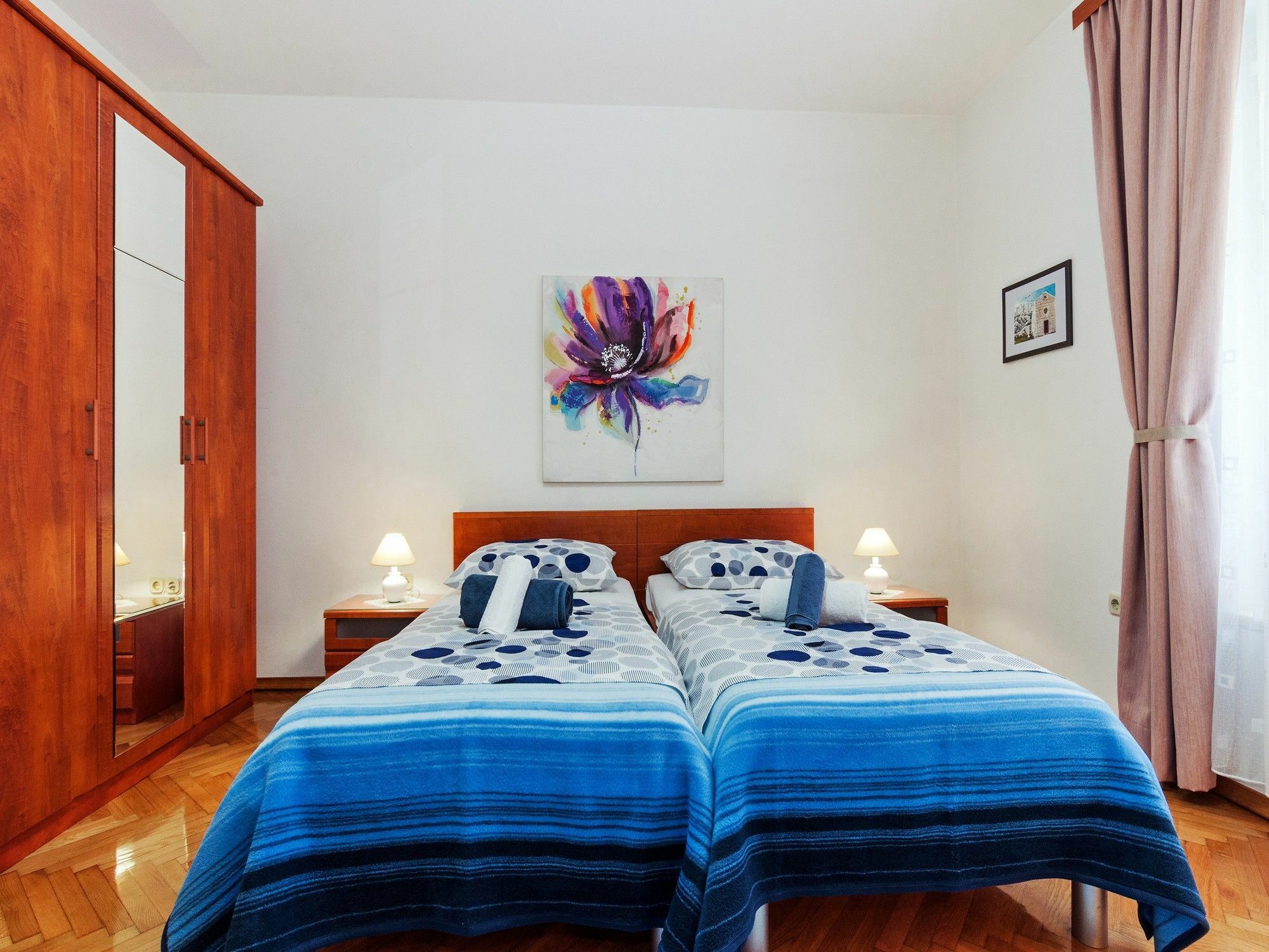 Apartments Feel Center 扎达尔 外观 照片